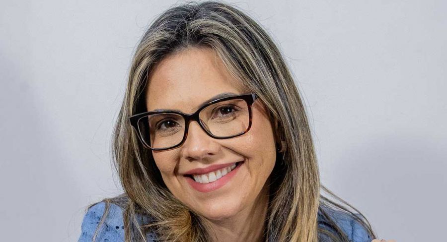 CHEFE DE GABINETE - Fabiana Macário